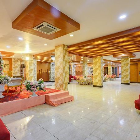 Hotel Wedlock Sector - 47 Gurgaon Exterior photo