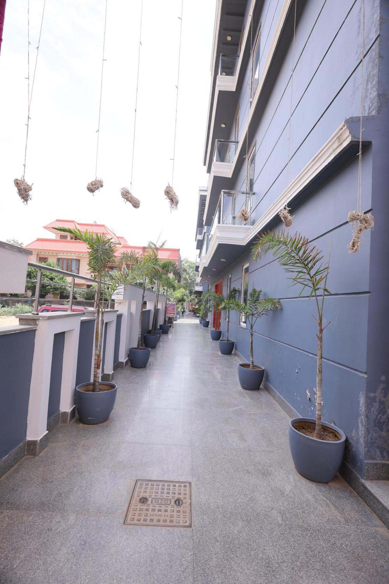 Hotel Wedlock Sector - 47 Gurgaon Exterior photo