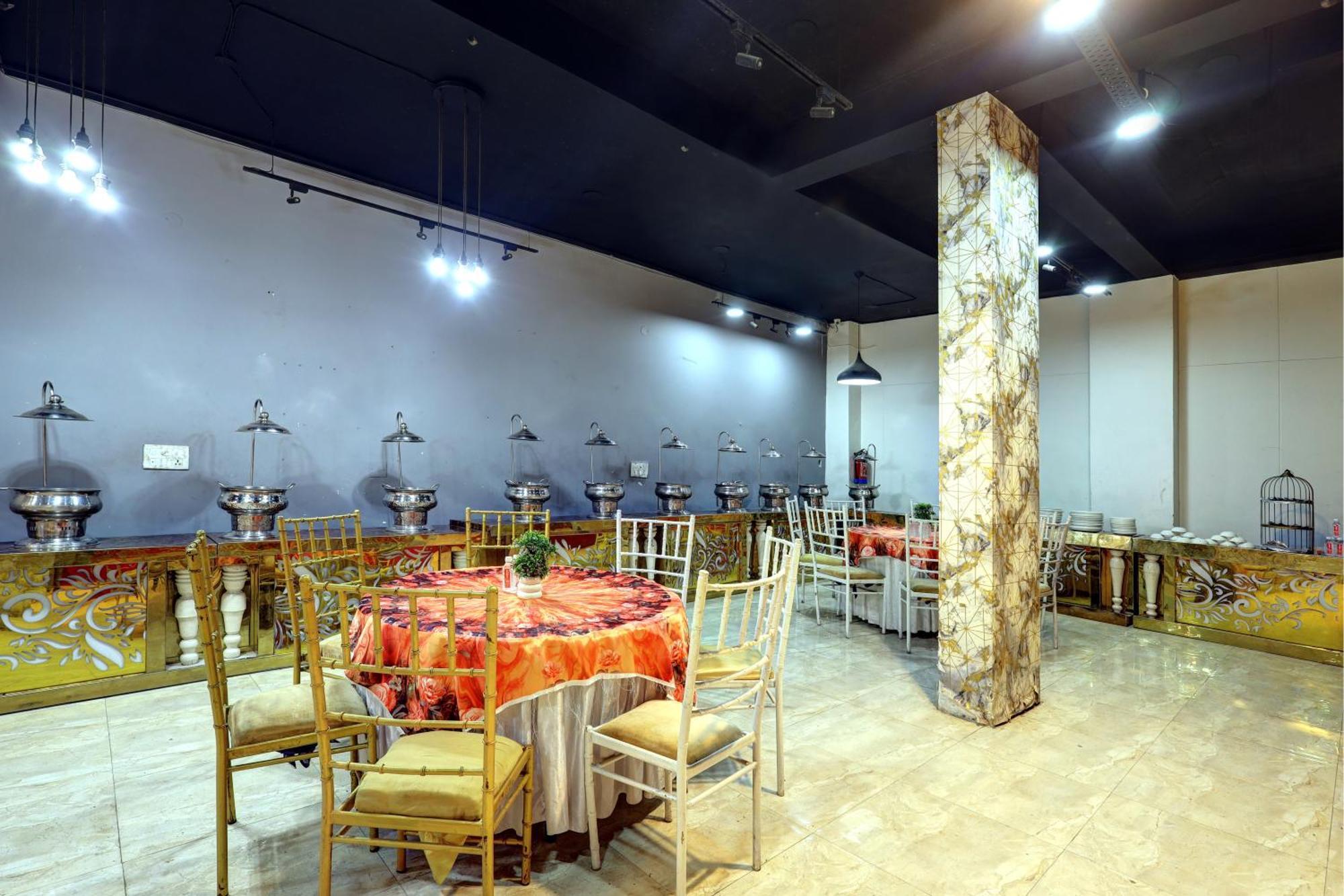 Hotel Wedlock Sector - 47 Gurgaon Exterior photo